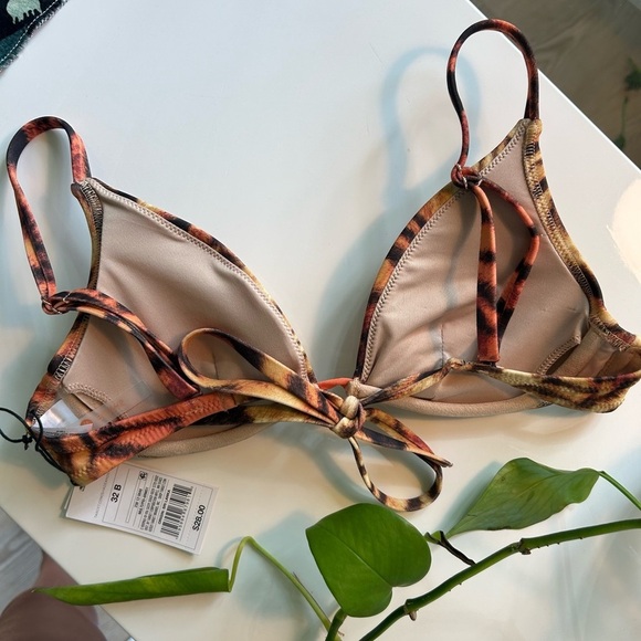 Shade & Shore Bikini Top NWT - Picture 3 of 3